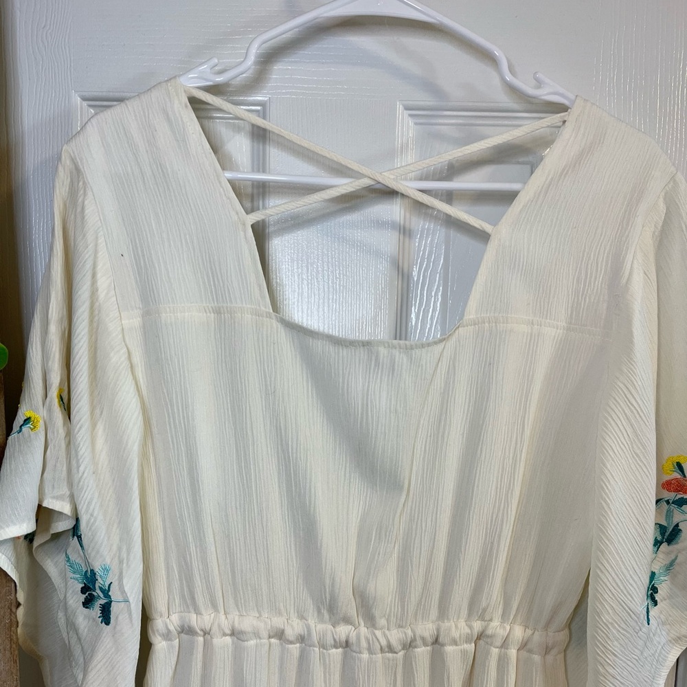 Jack by BB Dakota Gwendolyn Dress With Embroidery - Picture 11 of 11